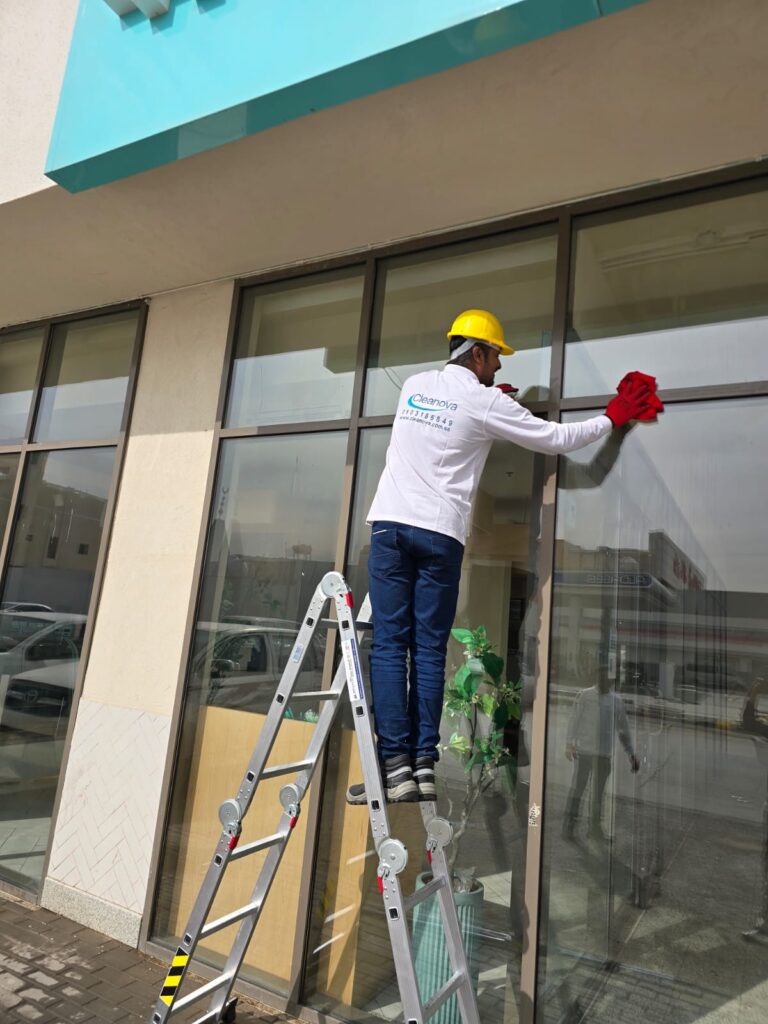 Window Cleaning in Riyadh